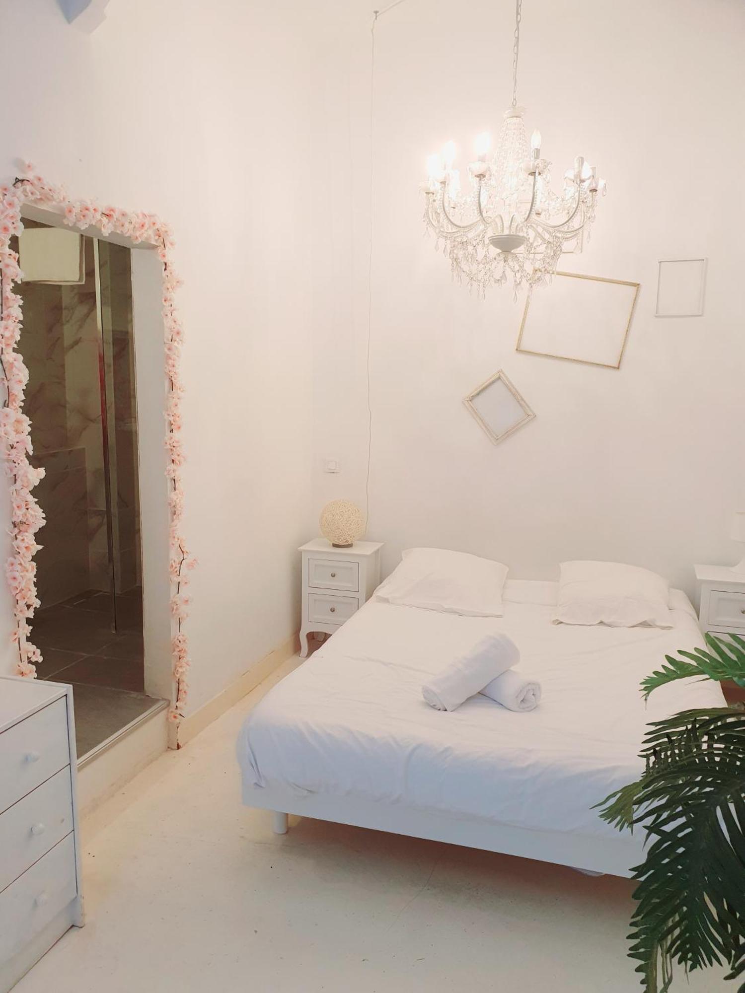 Suites En Plein Coeur Du Panier Et Vieux Port マルセイユ エクステリア 写真